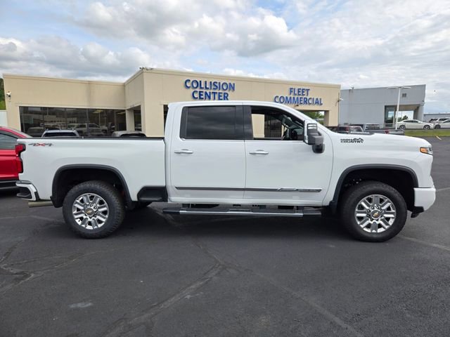 Used 2024 Chevrolet Silverado 2500 High Country w/ High Country Premium Package image 2