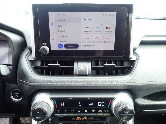 Used 2024 Toyota RAV4 XLE image 28