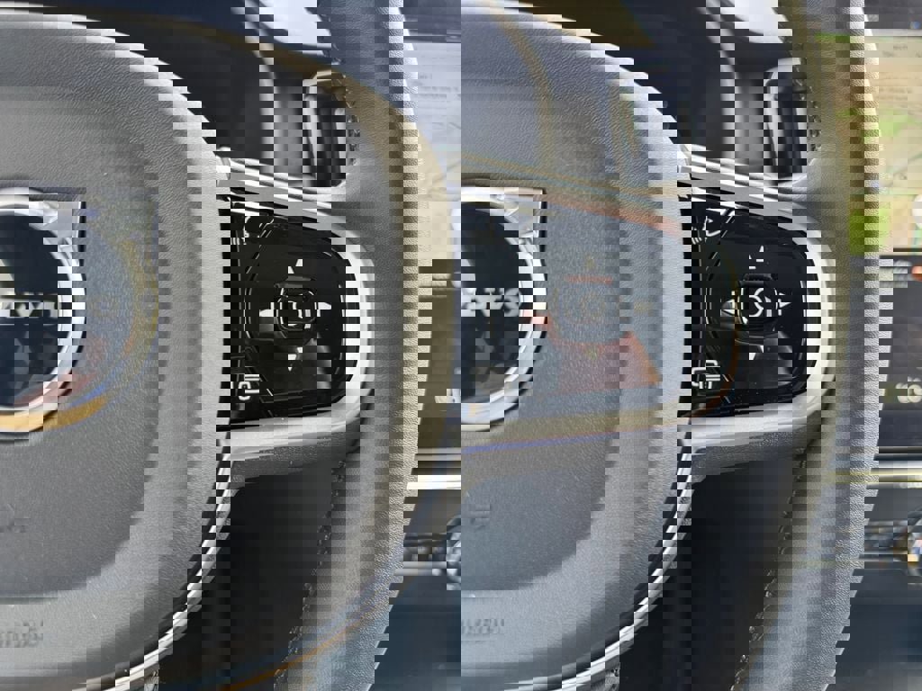 New 2026 Volvo XC90 T8 Ultra w/ Protection Package Premier image 14