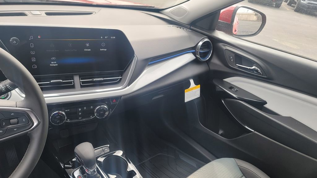 New 2026 Chevrolet Trax LT w/ Driver Confidence Package image 22