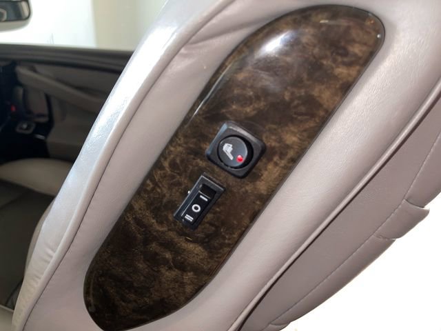 Used 2017 Chevrolet Express 2500 Extended image 26