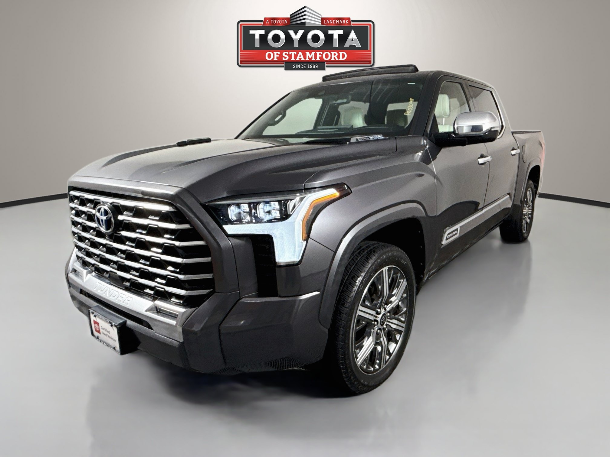 Used 2023 Toyota Tundra Capstone AWD/4WD image 3