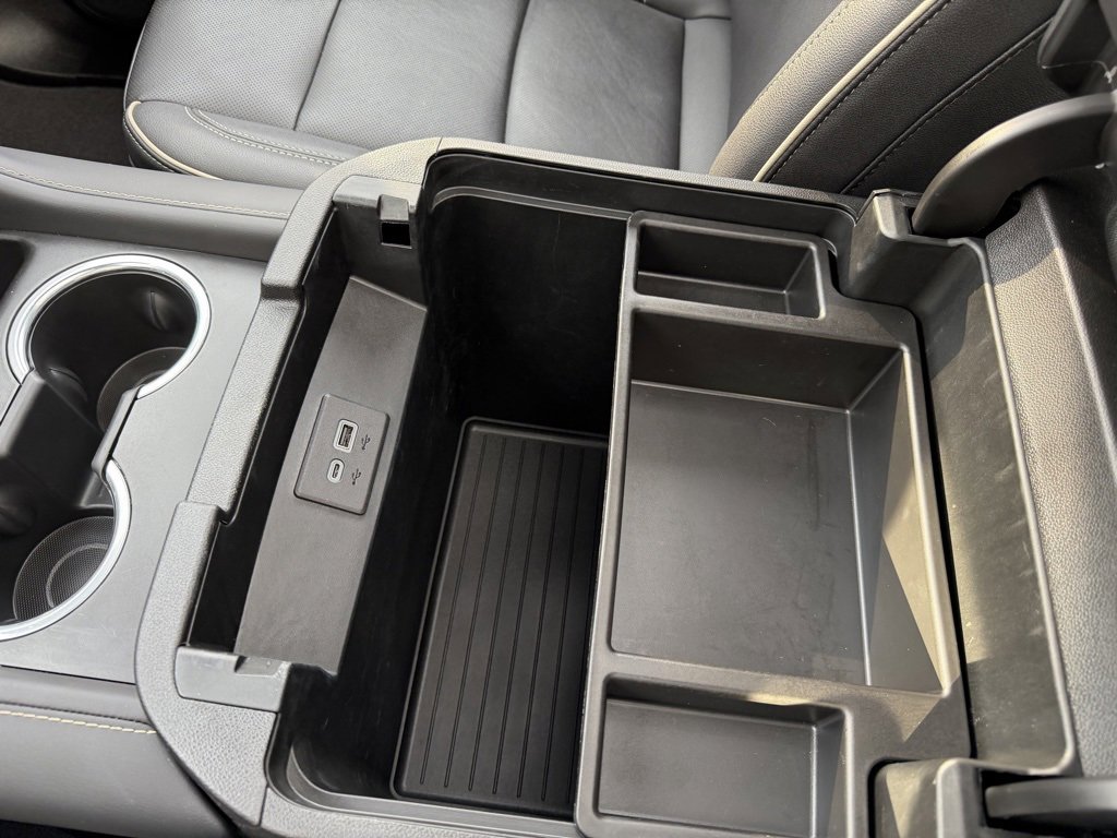 Certified 2023 GMC Yukon SLT w/ SLT Premium Package image 31