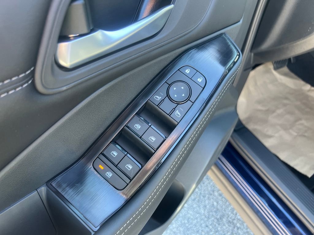 New 2026 Nissan Rogue SV w/ SV Premium Package image 12