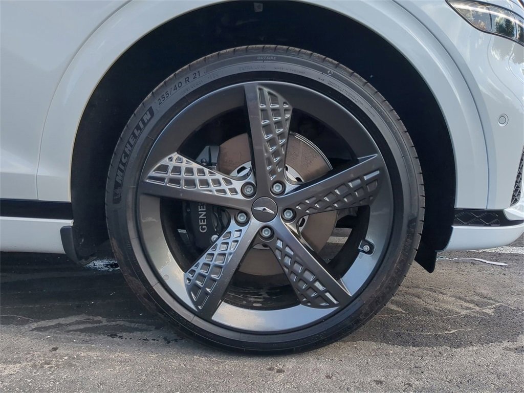 Used 2025 Genesis GV70 3.5T Sport w/ Sport Advanced Package image 11