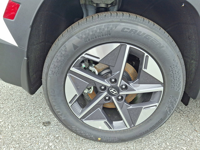 Certified 2025 Hyundai Tucson SEL image 9