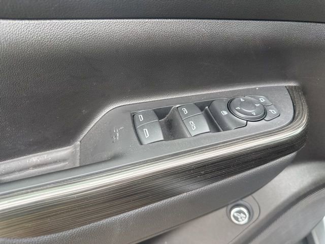 Used 2023 GMC Acadia SLT image 13