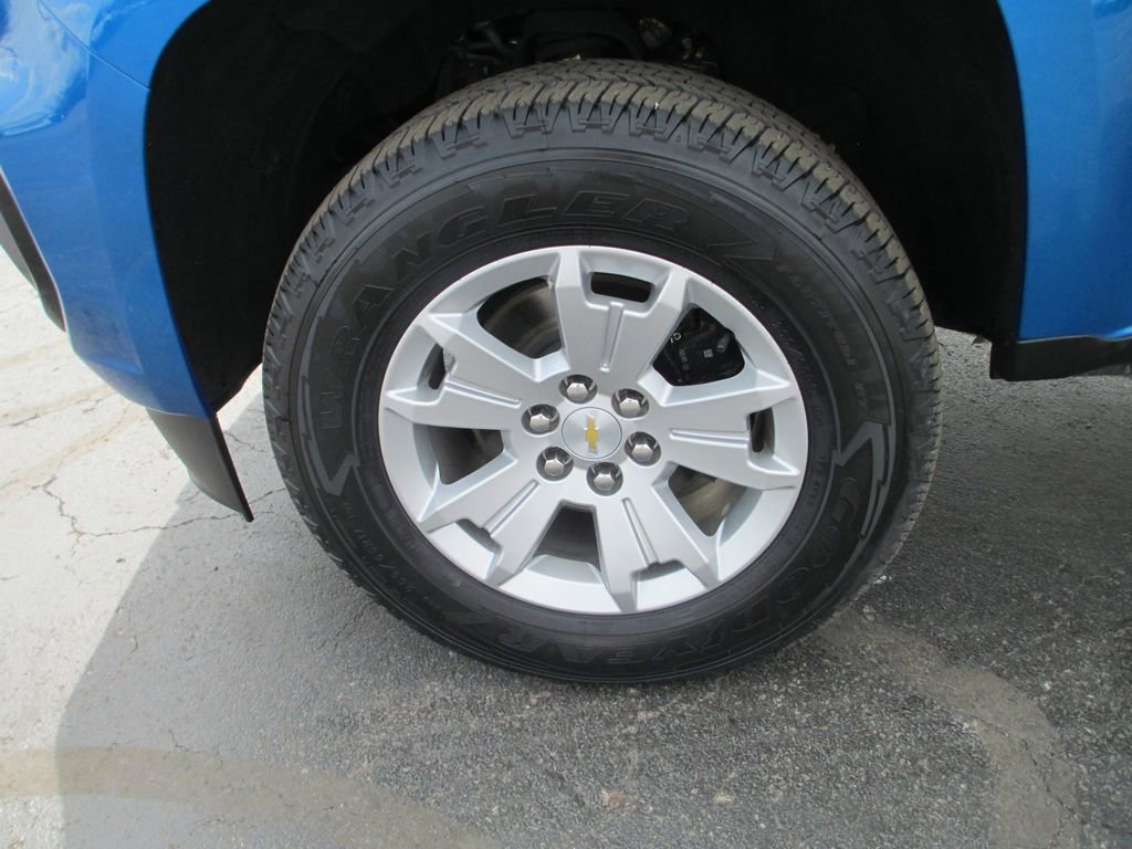 Used 2022 Chevrolet Colorado LT w/ Luxury Package image 13