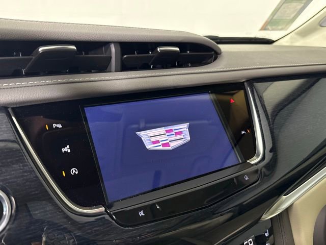 Certified 2024 Cadillac XT6 Premium Luxury w/ Technology Package FWD image 20