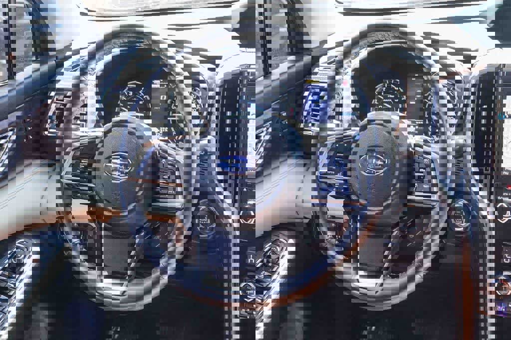 Used 2019 Subaru Ascent Touring w/ Popular Package #3 image 14