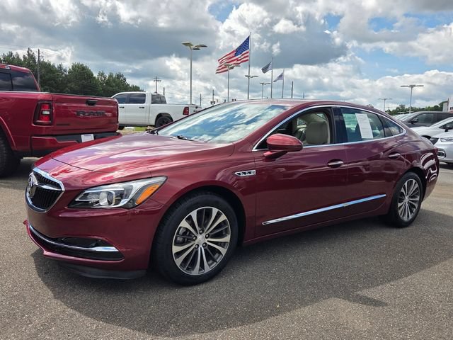 Used 2017 Buick LaCrosse Essence w/ Sun and Shade Package FWD image 3