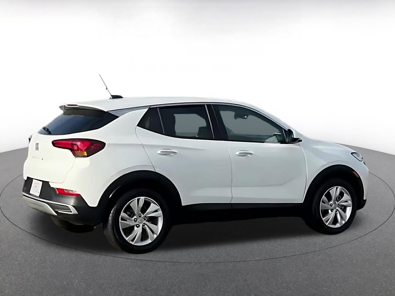 Used 2025 Buick Encore GX Preferred image 9