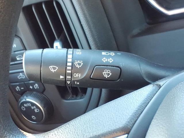 Used 2022 Chevrolet Silverado 1500 Custom w/ Safety Confidence Package image 26