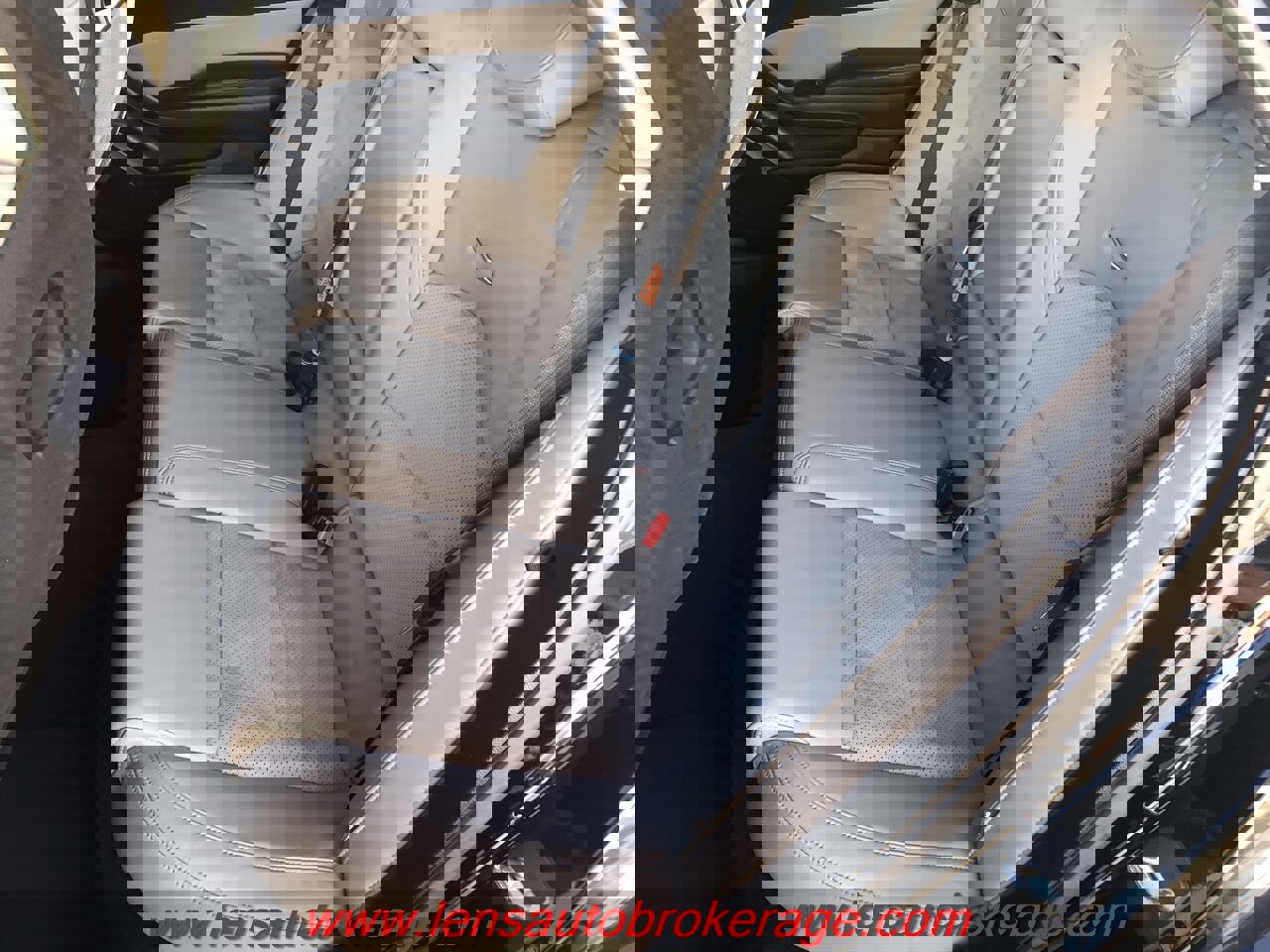 Used 2016 Cadillac CTS V w/ Luxury Package image 18