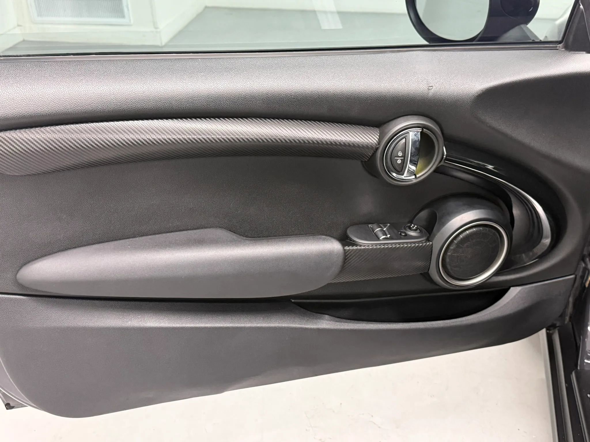 Used 2015 MINI Cooper S image 20