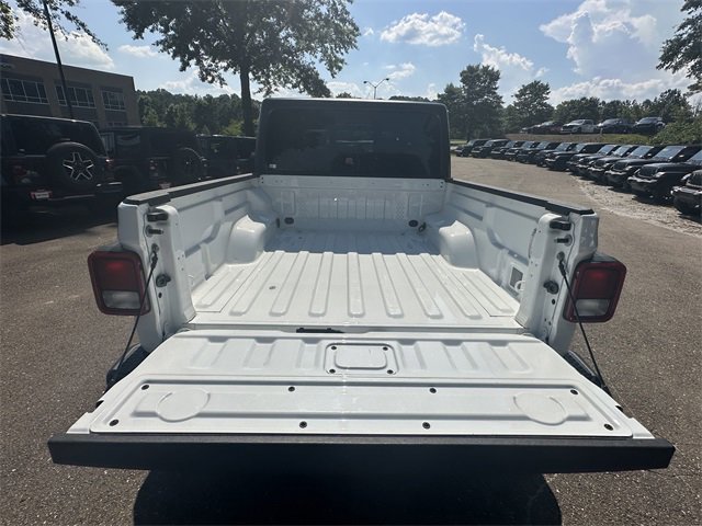 Used 2023 Jeep Gladiator Mojave w/ Trailer Tow Package image 18