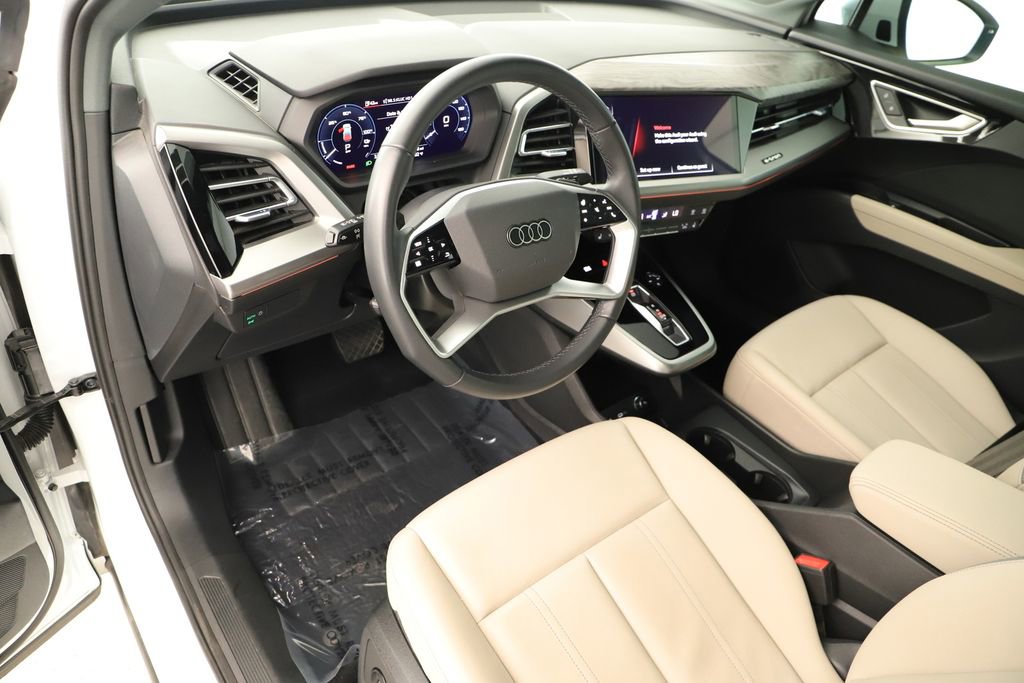 Certified 2023 Audi Q4 e-tron Premium Plus w/ Premium Plus RWD image 15
