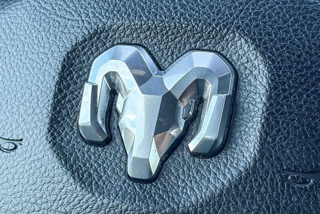 Used 2021 RAM 1500 Big Horn AWD/4WD image 25