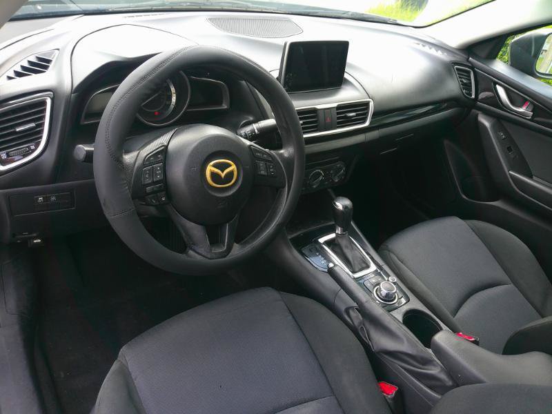 Used 2015 MAZDA MAZDA3 i Sport FWD image 11