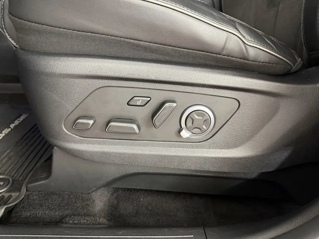 Used 2024 Hyundai Palisade Calligraphy AWD/4WD image 14