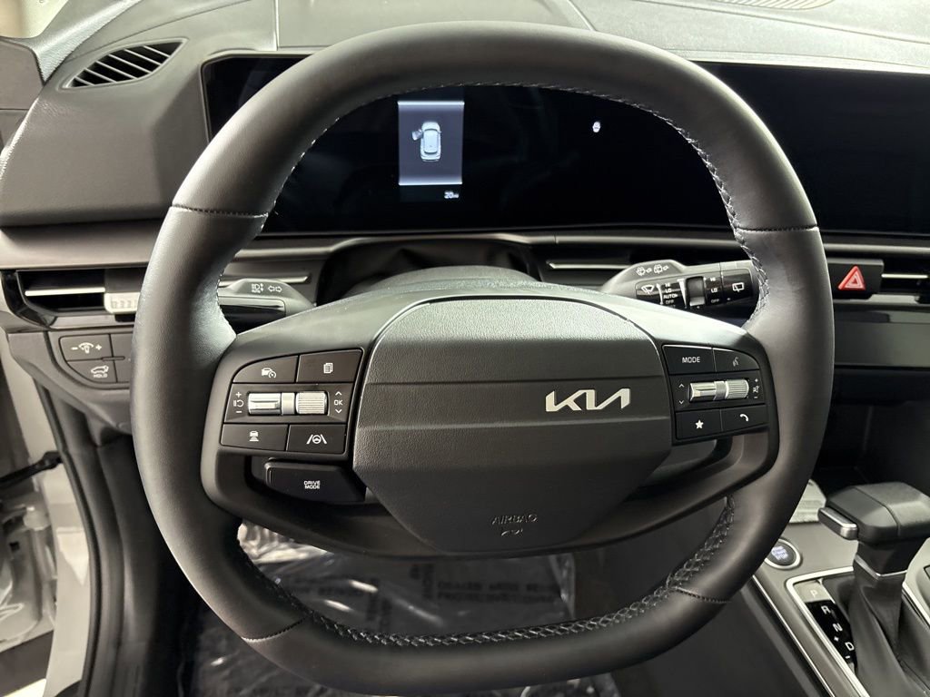 New 2026 Kia Sportage EX image 24