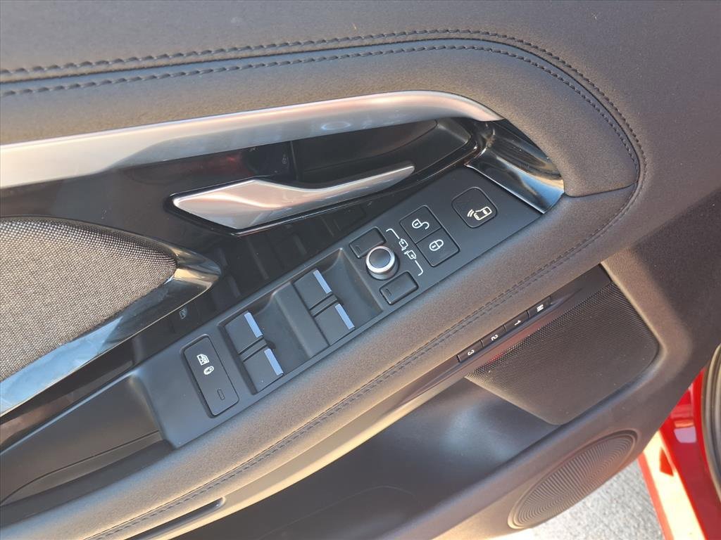 Used 2020 Land Rover Range Rover Evoque R-Dynamic SE image 23