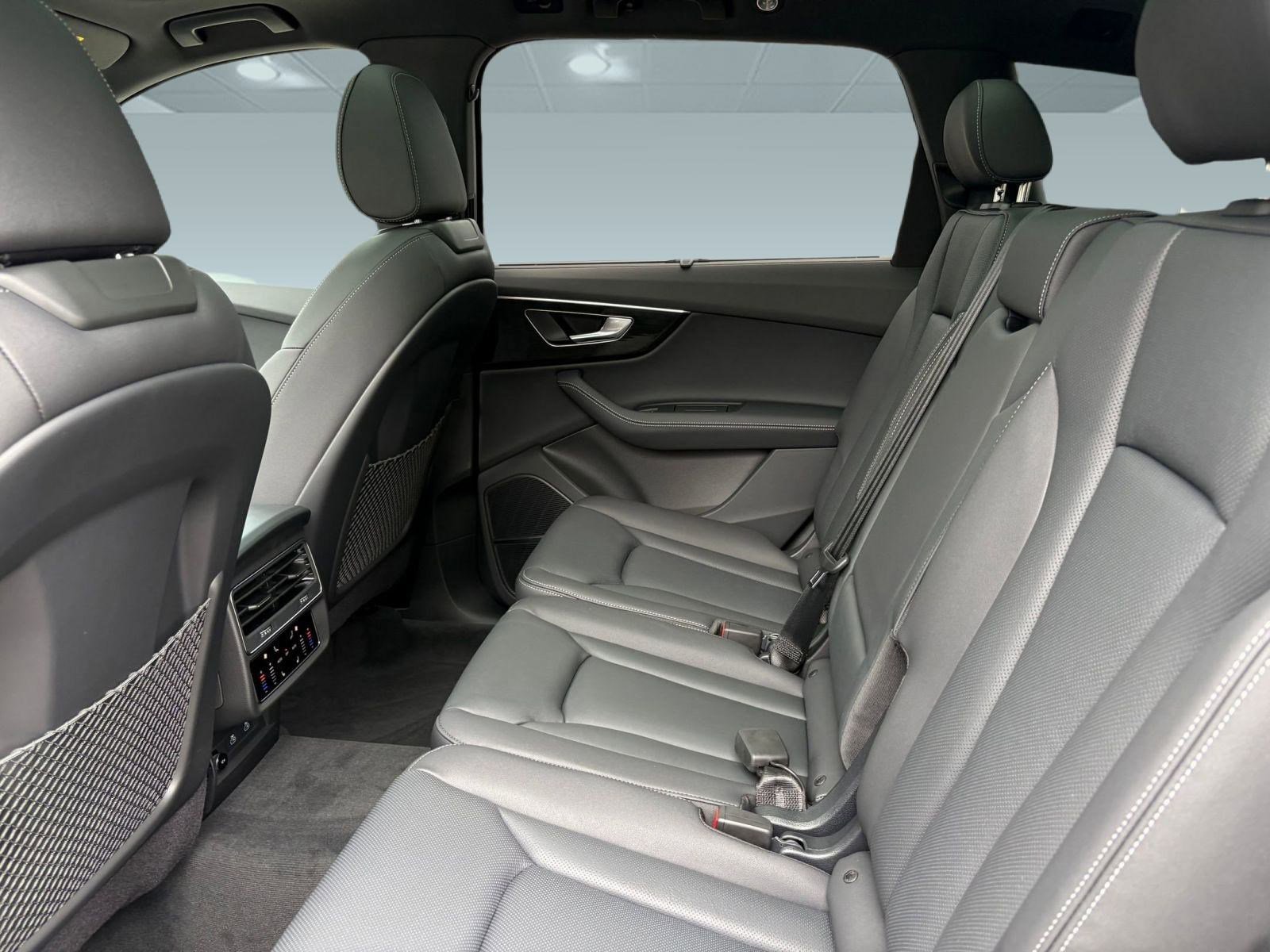 New 2025 Audi Q7 2.0T Premium Plus image 23