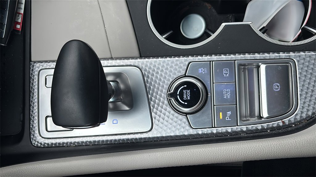 Used 2023 Genesis G70 2.0T w/ Sport Prestige Package image 20