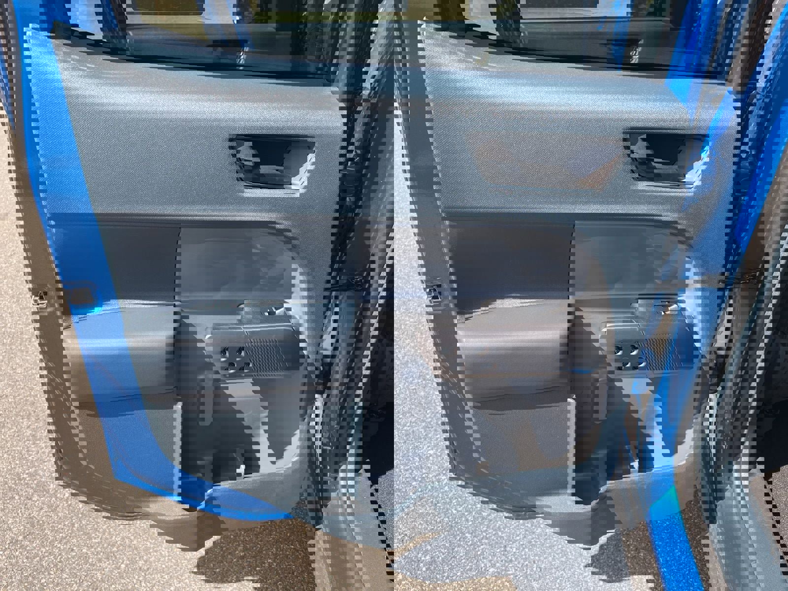 New 2025 Ford Maverick XLT w/ XLT Luxury Package image 10