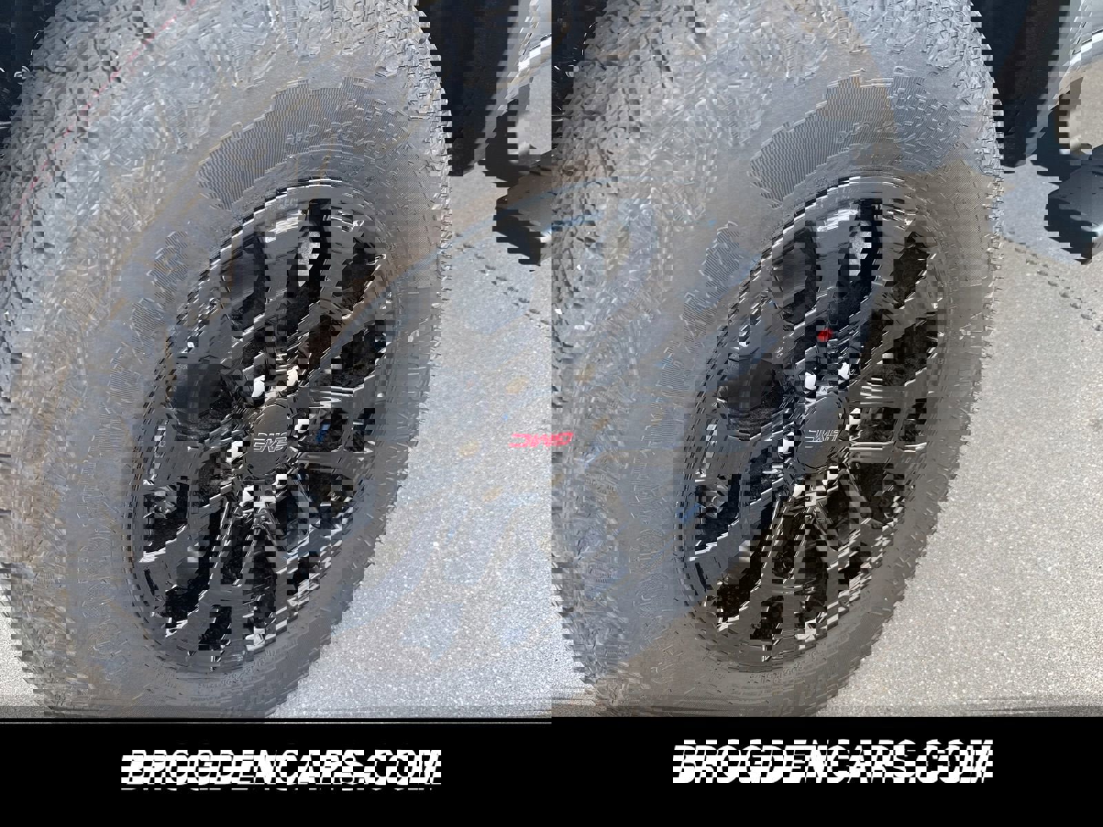 New 2026 GMC Canyon Elevation w/ Convenience Package image 9