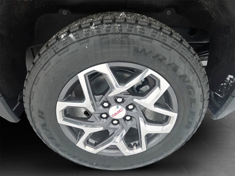 New 2026 GMC Sierra 1500 SLT w/ SLT Convenience Package image 35