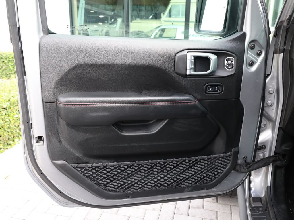 Used 2020 Jeep Wrangler Unlimited Rubicon AWD/4WD image 11