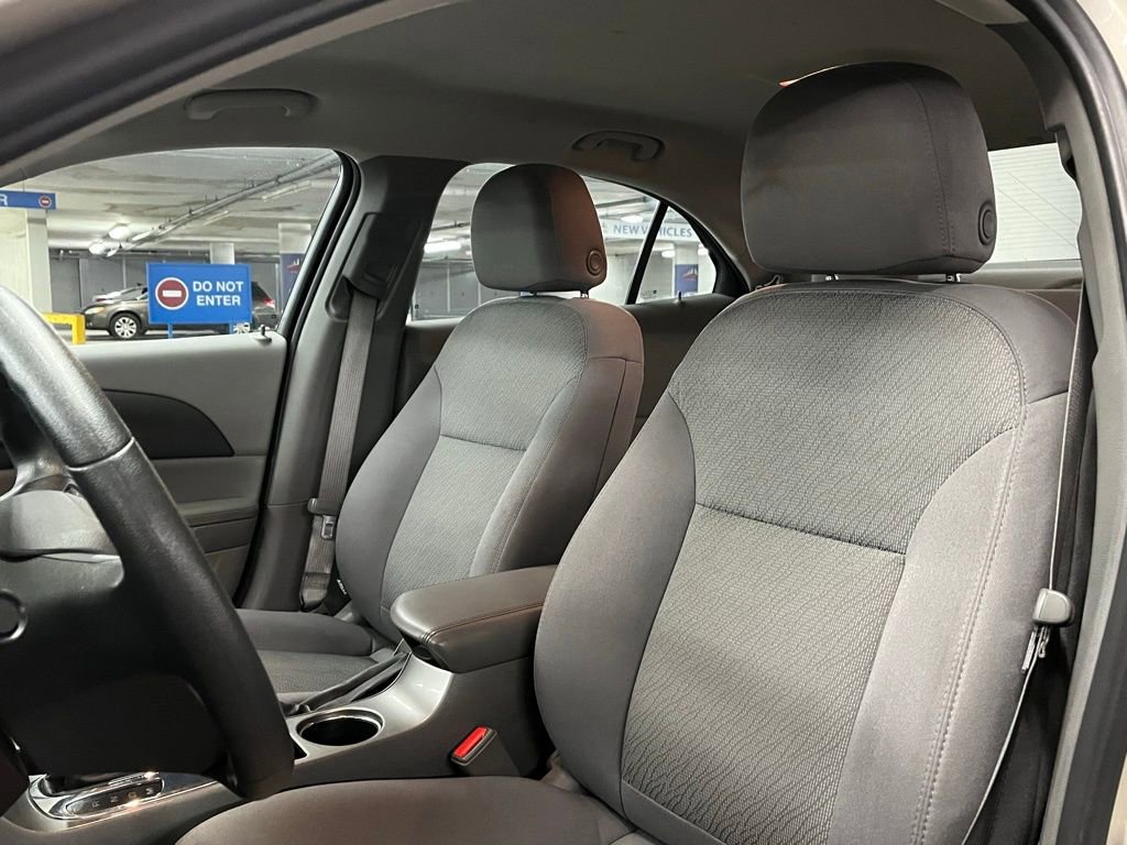 Used 2016 Chevrolet Malibu LS image 15