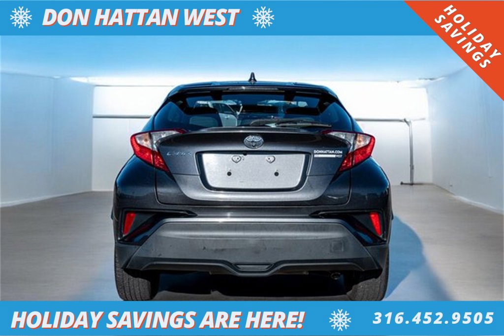 Used 2021 Toyota C-HR XLE image 30