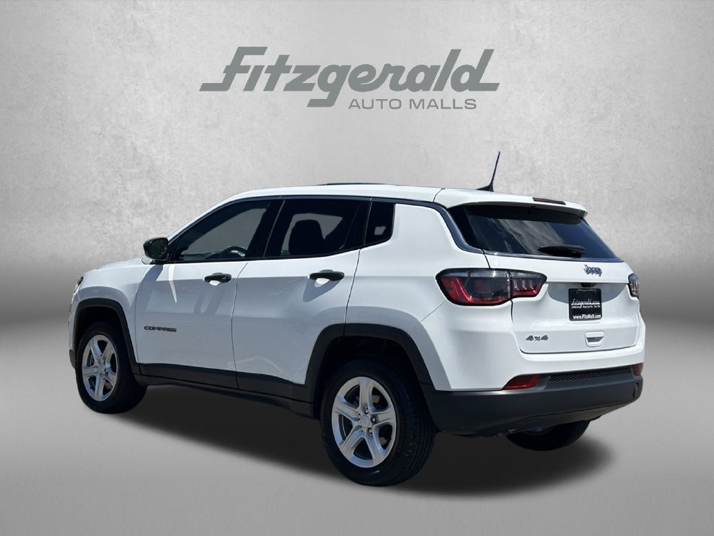 Used 2023 Jeep Compass Sport AWD/4WD image 7