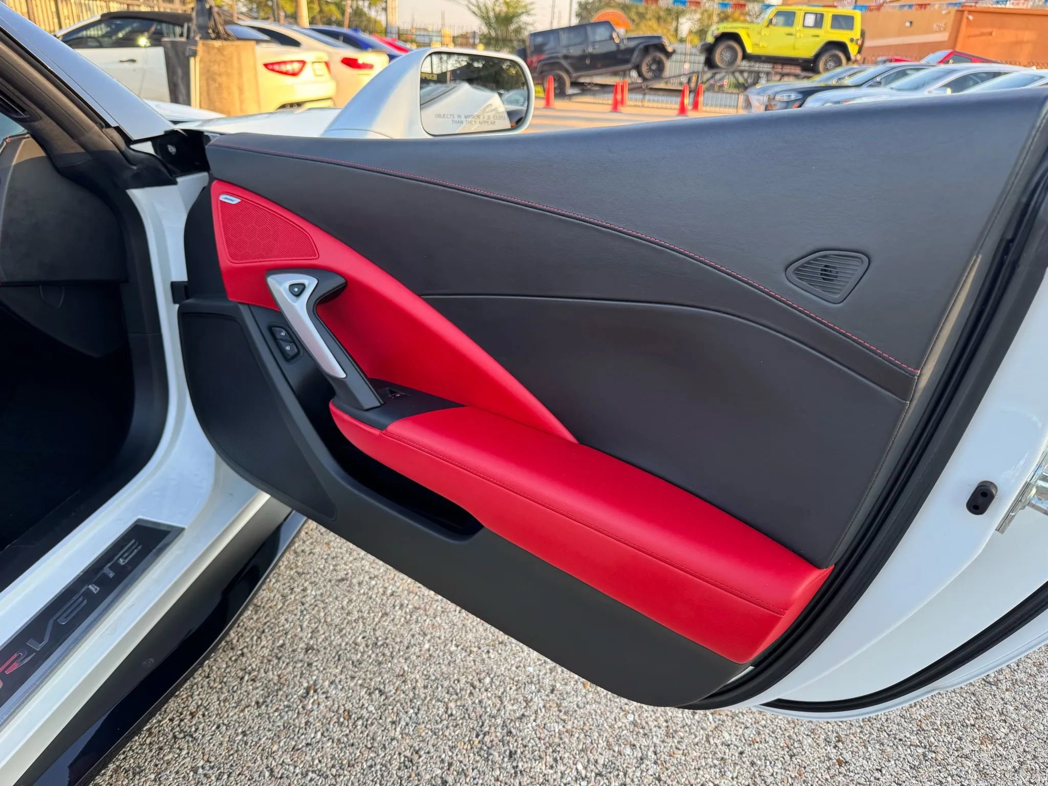 Used 2016 Chevrolet Corvette Z06 w/ 3LZ Preferred Equipment Group image 22