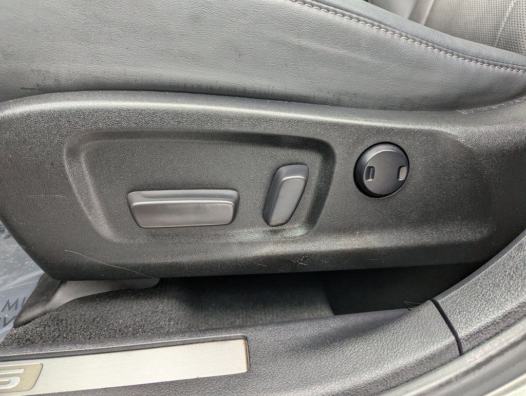 Used 2022 Lexus RX 350 AWD w/ Premium Package image 16