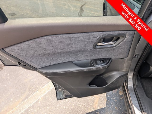 Certified 2023 Nissan Rogue SV AWD/4WD image 12