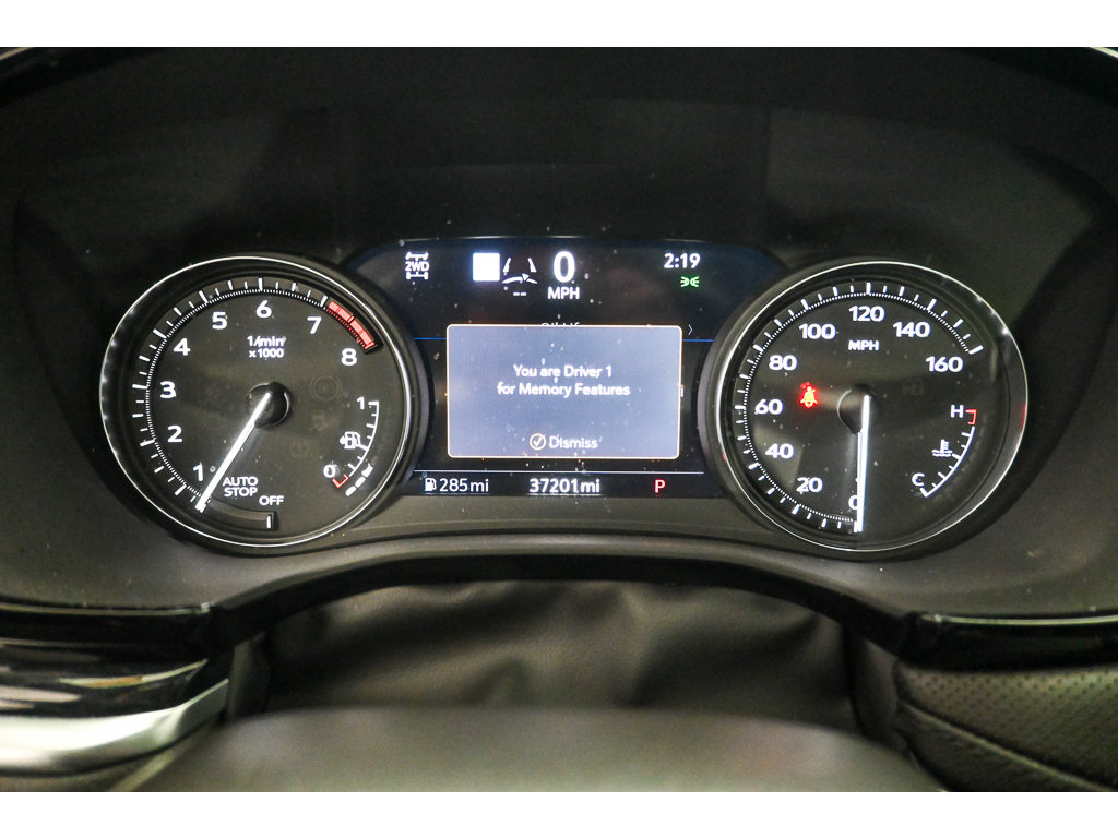 Used 2024 Cadillac XT5 Premium Luxury w/ Technology Package AWD/4WD image 14