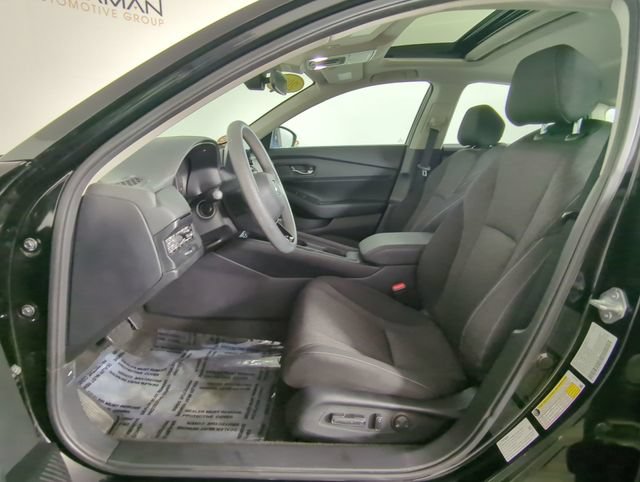 Used 2023 Honda Accord EX image 19