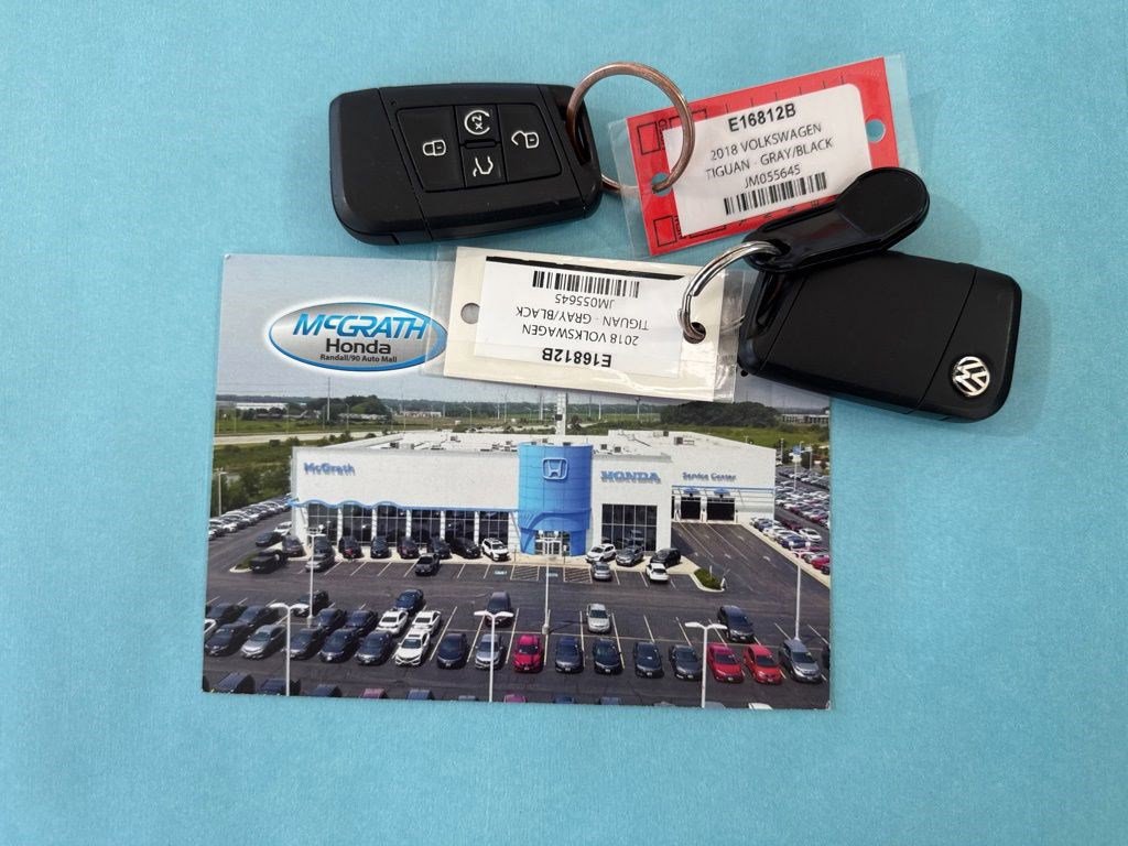Used 2018 Volkswagen Tiguan SEL AWD/4WD image 4