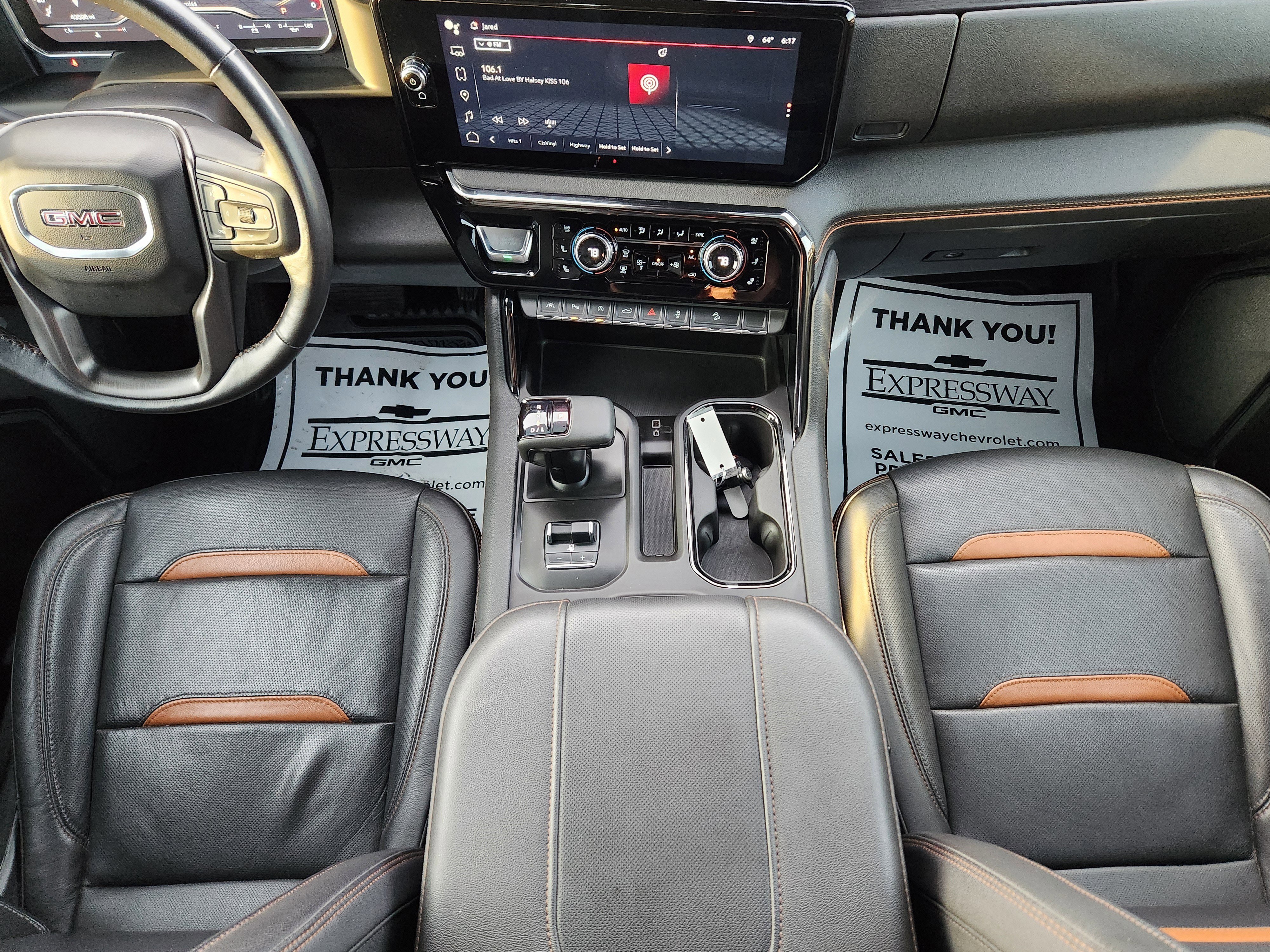 Used 2023 GMC Sierra 1500 AT4 w/ AT4 Premium Package AWD/4WD image 17