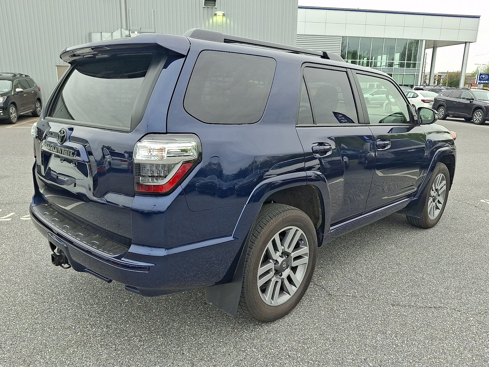 Used 2022 Toyota 4Runner TRD Sport w/ Technology Package AWD/4WD image 4