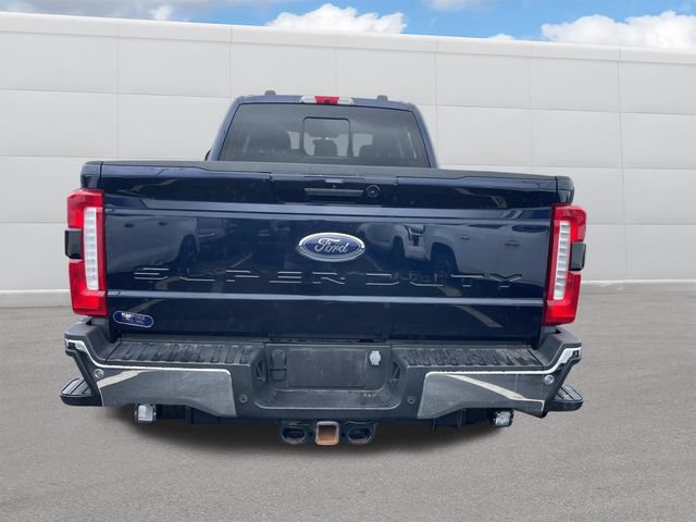 Used 2024 Ford F350 Lariat w/ Lariat Ultimate Package AWD/4WD image 4