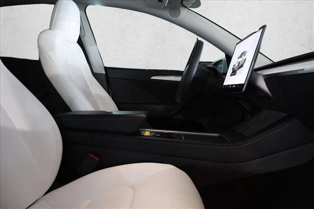Used 2023 Tesla Model Y Long Range image 26