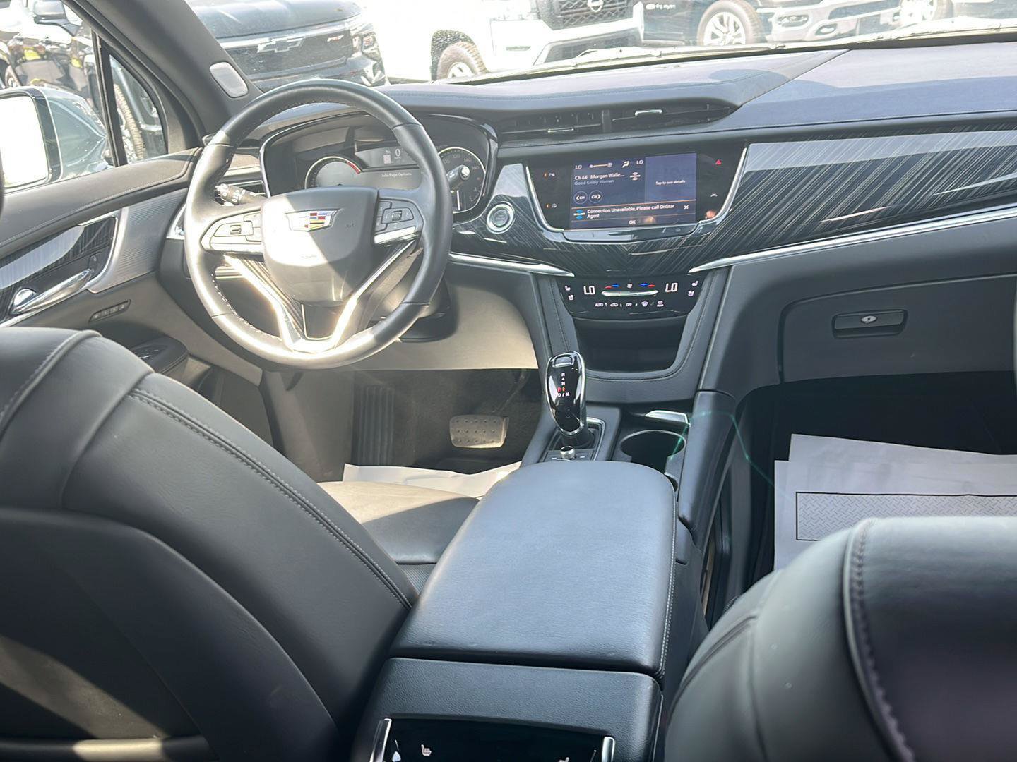 Used 2025 Cadillac XT6 Premium Luxury AWD/4WD image 28