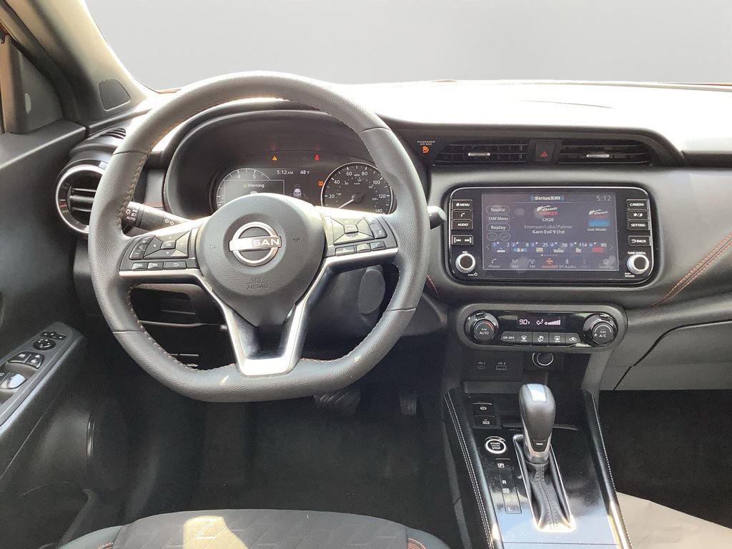 Used 2024 Nissan Kicks SR image 17