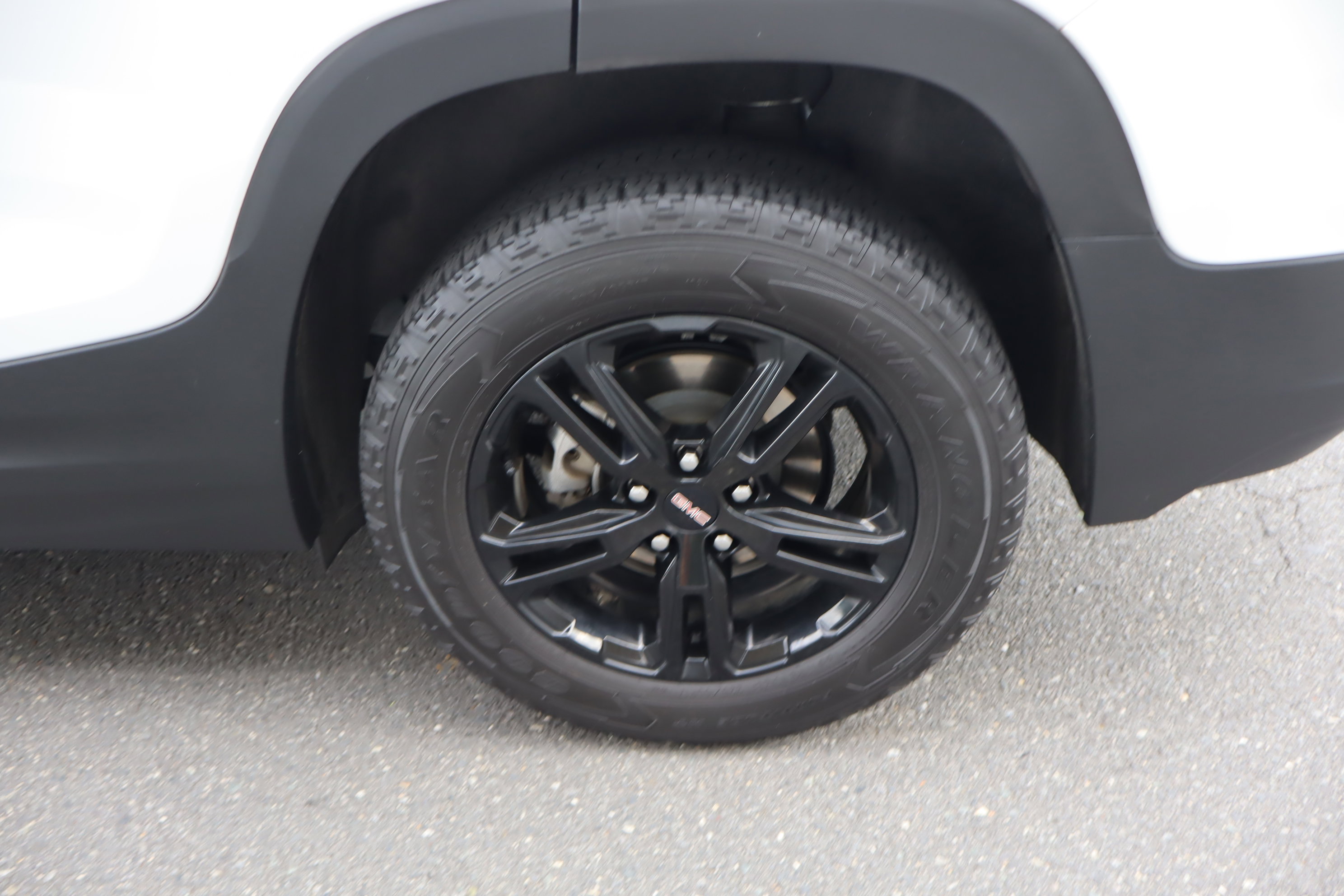 Certified 2023 GMC Terrain AT4 image 40