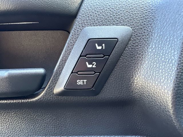 Used 2025 Toyota 4Runner Trailhunter image 34