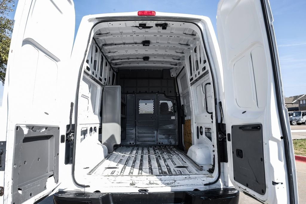 Used 2019 Nissan NV 2500 S image 43